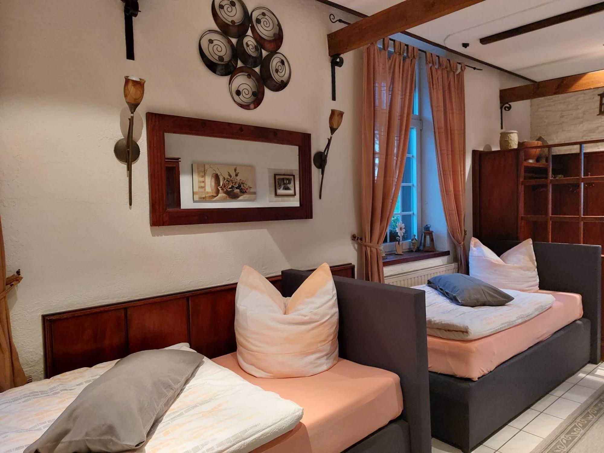 Del Viola Leonardo Apartment *